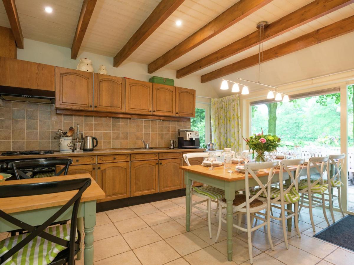 Quietly Located Farmhouse With Sauna And Hot Tub Balkbrug Eksteriør bilde