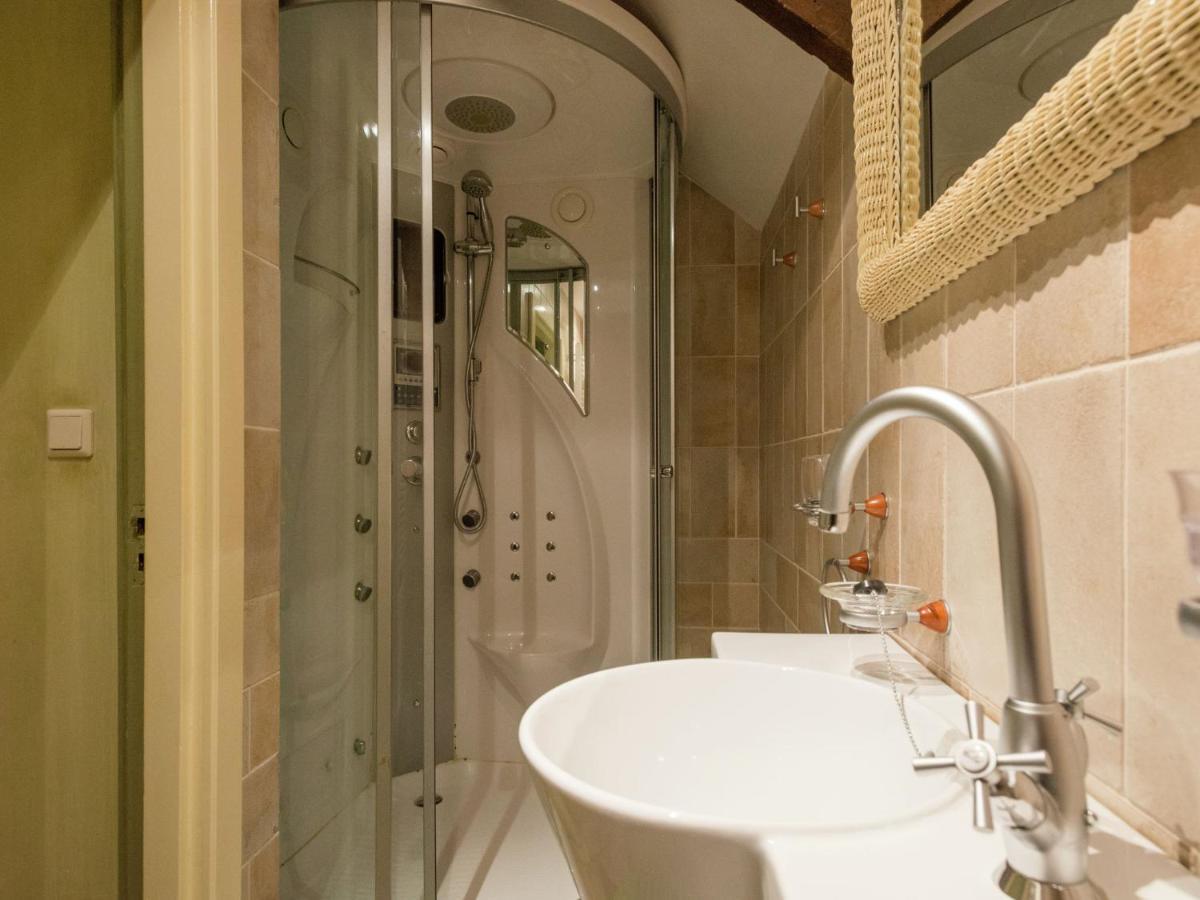 Quietly Located Farmhouse With Sauna And Hot Tub Balkbrug Eksteriør bilde